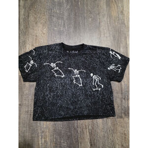Weekend Warrior Skating Skeleteon Size Medium Womens Shirt